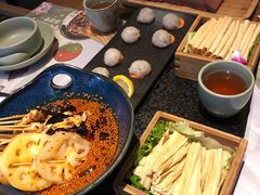 峨眉刘婆婆钵钵鸡-盡膳口福跷脚牛肉火锅(晶耀前滩店)