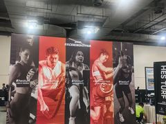 -上海跨国采购会展中心