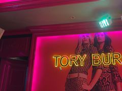 -UK派对KTV(日月广场店)
