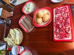 -夺欢喜贵州酸汤牛肉火锅(静安寺店)