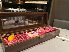 -左庭右院鲜牛肉火锅黑金店(陆家嘴中心店)