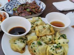 生煎馄饨-小实惠嘉(威海路店)