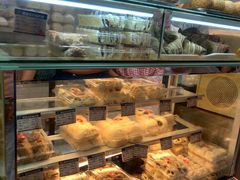 面包甜点陈列柜-白玉兰食品(甜云店)