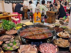 -渝嘴小老弟老火锅(华新村店)