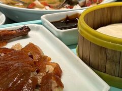 -姚姚酸菜鱼·金戈戈香港豉油鸡(喜荟城联名店)