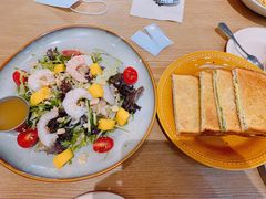 -HELLO 27 意面·沙拉·帕尼尼