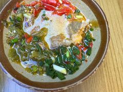 -贵厨酸汤牛肉(小十字店)