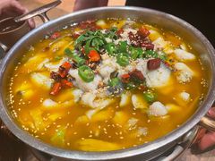 -耶里夏丽·新疆菜(田林东路店)