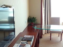 -兴芮温泉度假区