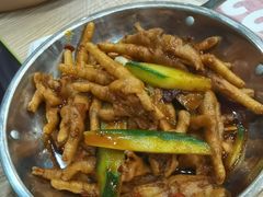 -江城燕子大排档(江汉路步行街店)