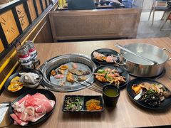 -千滋百味自助烤肉火锅(东门町店)