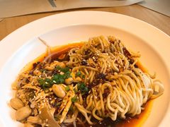 冷面鸡-荣小馆(椒江青悦城店)