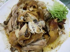 -鹏城人家海鲜酒家·23年老字号(较场尾店)