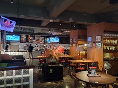 -JINNS锦时 steak&pizza(浸信会礼拜堂旧址店)