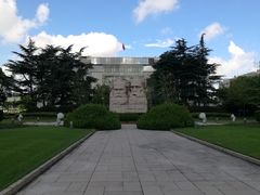 马恩合雕-中共上海市委党校 上海行政学院