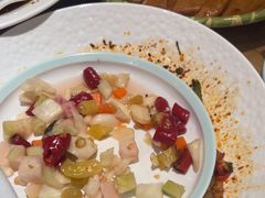 -严记小天府酸菜鱼(西四路店)