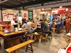 大堂-耗儿鱼蛙蛙叫·老成都火锅(蛇口海昌街店)