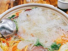-云南印象昭通天麻火腿鸡(新疆石油花园二期店)