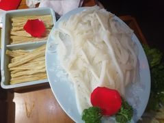 -潮辣成都老火锅(奉贤扶港路店)