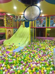 -宝贝渡口儿童游乐园(华南安盛店)