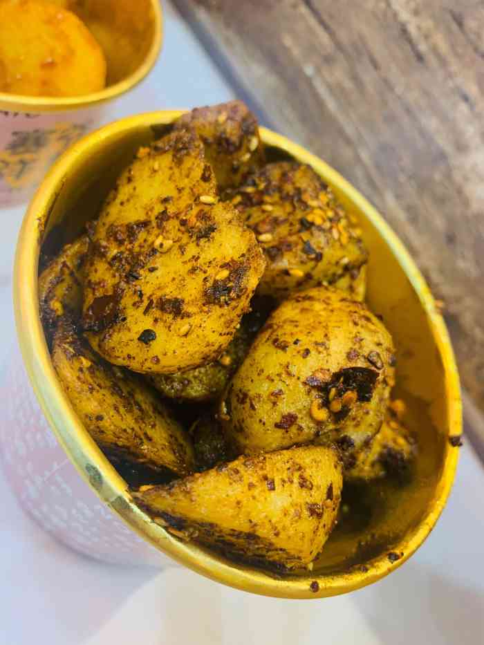 赛爷洋芋同德广场店