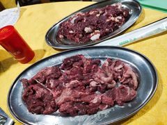 -五洞培记山庄·鲜牛肉火锅