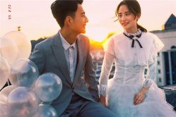 -易摄影婚纱摄影工作室