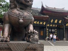 -峨眉山报国寺
