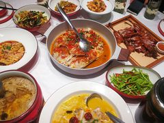 -老湘亲·品鉴湘菜(蔡塘爱琴海店)