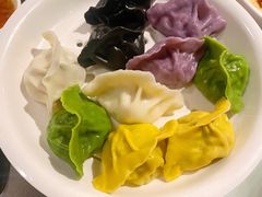 五味海鲜水饺拼盘-东莱馋房(陆家嘴店)