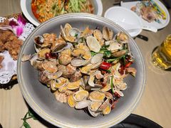-前海沿·青岛菜(李沧万达店)