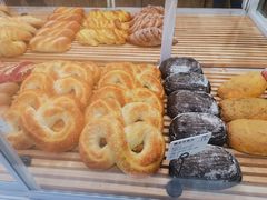 -焙丽拾光(麦凯乐直营店)