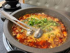 -灶知轩湘西石锅鱼(万佳广场店)