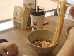 -李先生牛肉面快餐厅(白塔店)