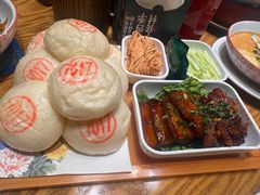 土馒头配红烧肉-7017浙菜•建德味(星荟广场店)
