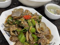 -岛中岛·海鲜大排档·万宁老字号(东澳店)