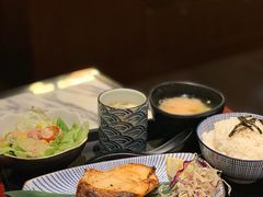 -家贺屋刺身寿司专门店