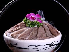 现杀屠场毛肚-小天鹅火锅·一线江景洪鼎旗舰店(洪崖洞店)