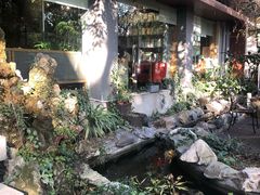 -谷咖啡·鲜花绿植花园餐厅