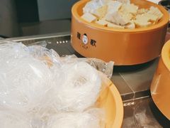 -龍歌自助小火锅(市南金茂湾店)
