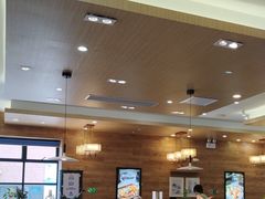 -韩香福烤肉庄园(荣成店)