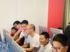 -童程童美少儿编程乐高机器人(河西万达校区)