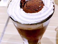 -必胜客(威高广场店)