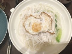 -楚韵小镇·宜昌肥鱼(虹桥国际店)