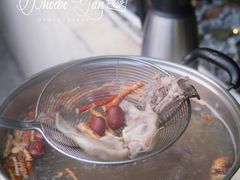 五指毛桃嫩鸡锅-小煵记·打边炉(西丽文光店)