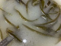 -胡成记口蘑龙眼包子(盐道街店)