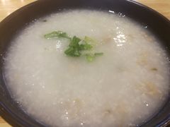 -玖鲜小笼(中山广场店)