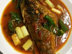 -臻鲜燕海鲜融合餐厅(金陵style店)