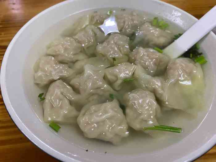 有家宣平馄饨-"最近迷上了宣平小馄饨,大众点评上看着家很.