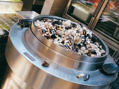 -东方红海鲜百汇(国际大厦店)
